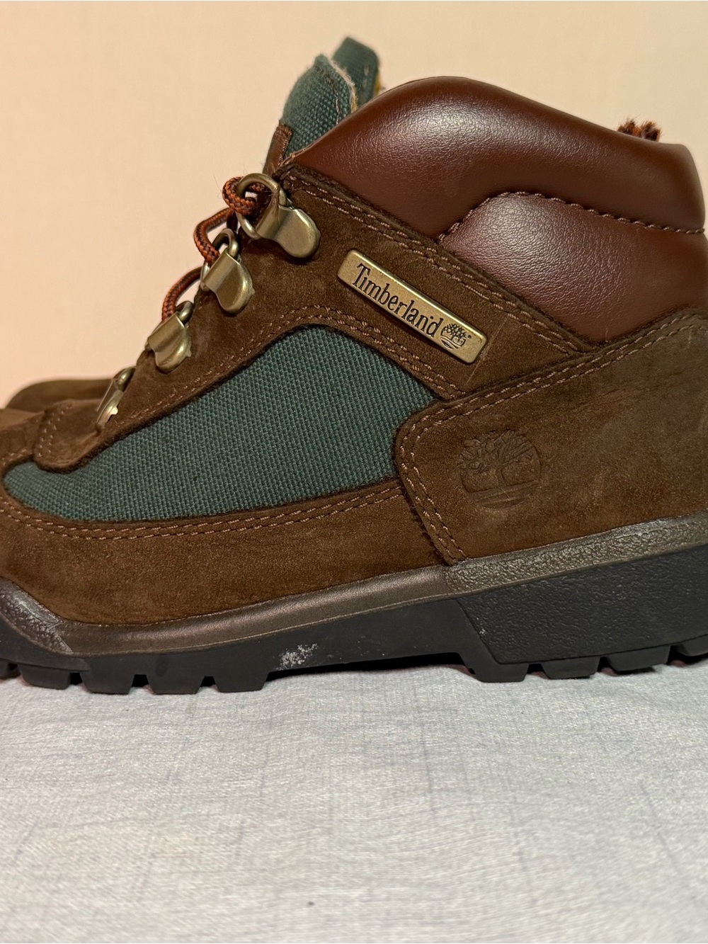 Timberland Field Boots Boys Size 12.5 US Brown Green Leather Hiking A8425